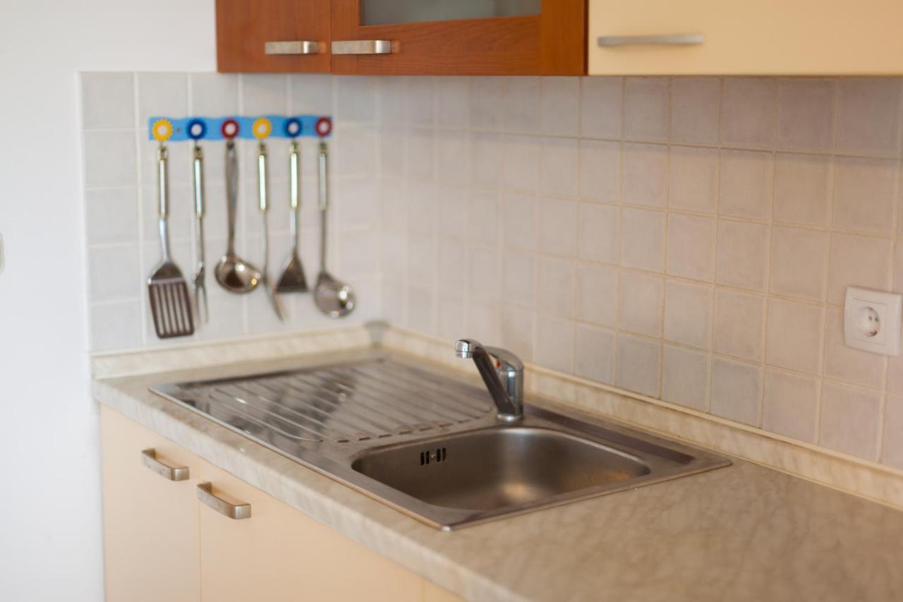 Apartman Mare Lovrečica Buitenkant foto